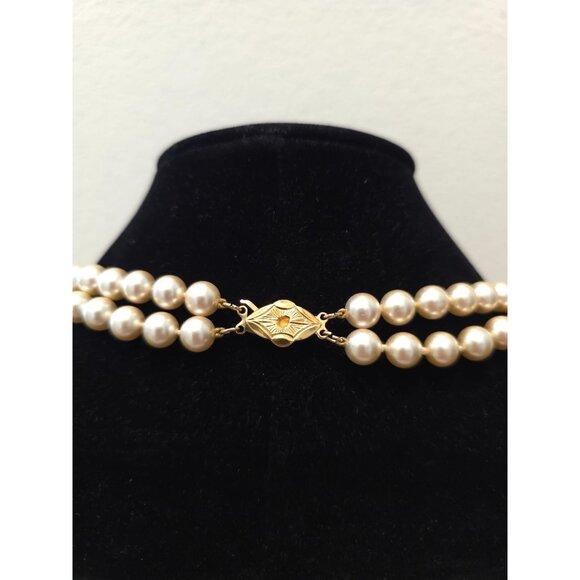 Vintage Double-Strand Ivory Faux Pearl 18" Necklace With Ornate Gold-Tone Clasp - Picture 3 of 4